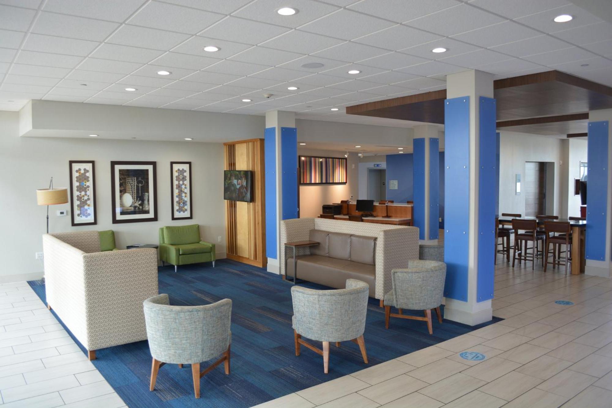 Holiday Inn Express & Suites 리버럴 외부 사진