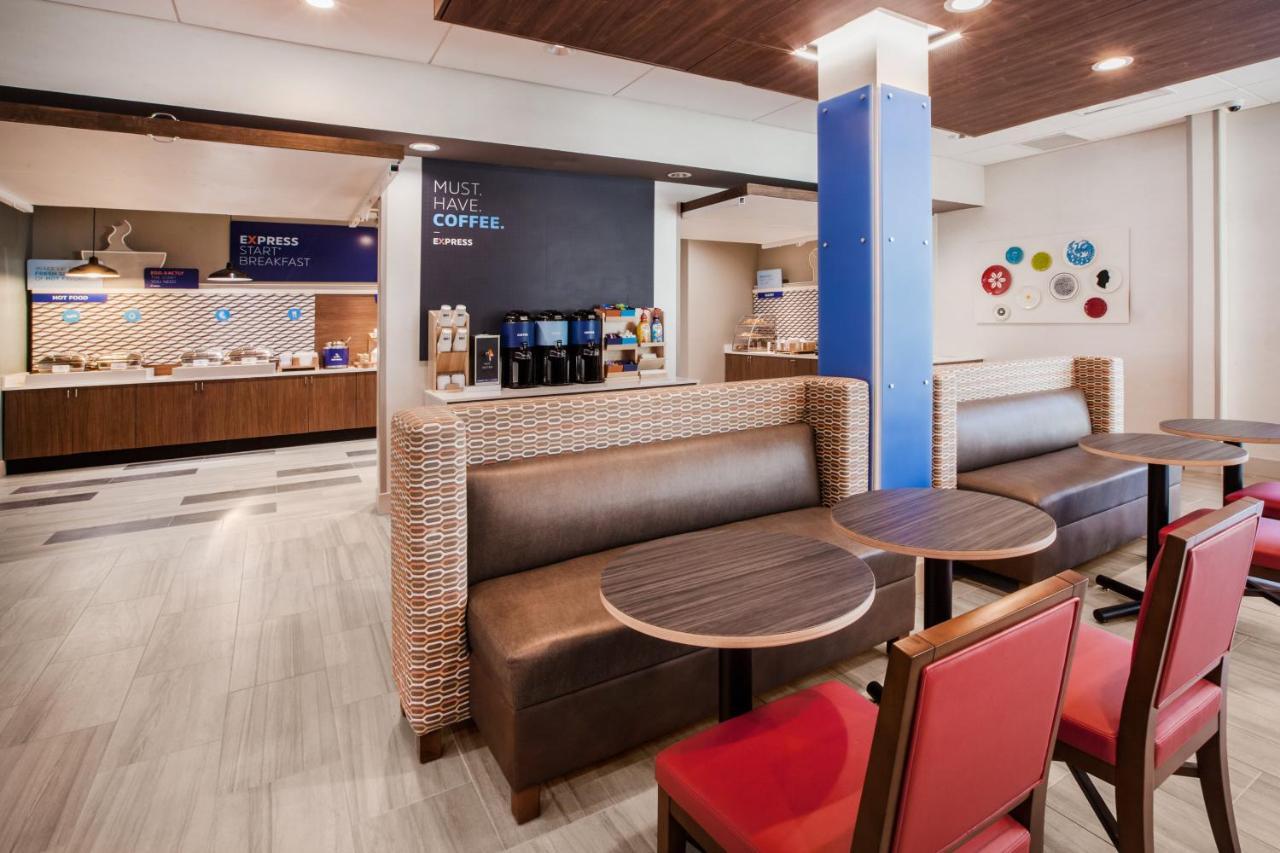 Holiday Inn Express & Suites 리버럴 외부 사진